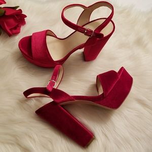 Nine West Red Velvet Platform Heeled 